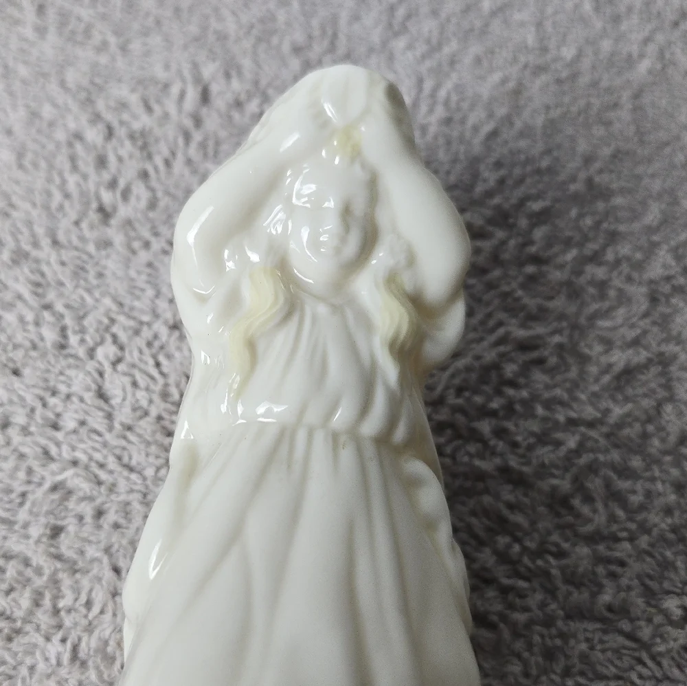 Belleek Undine Girl Creamer- Made In Country Fermanagh Ireland Vintage